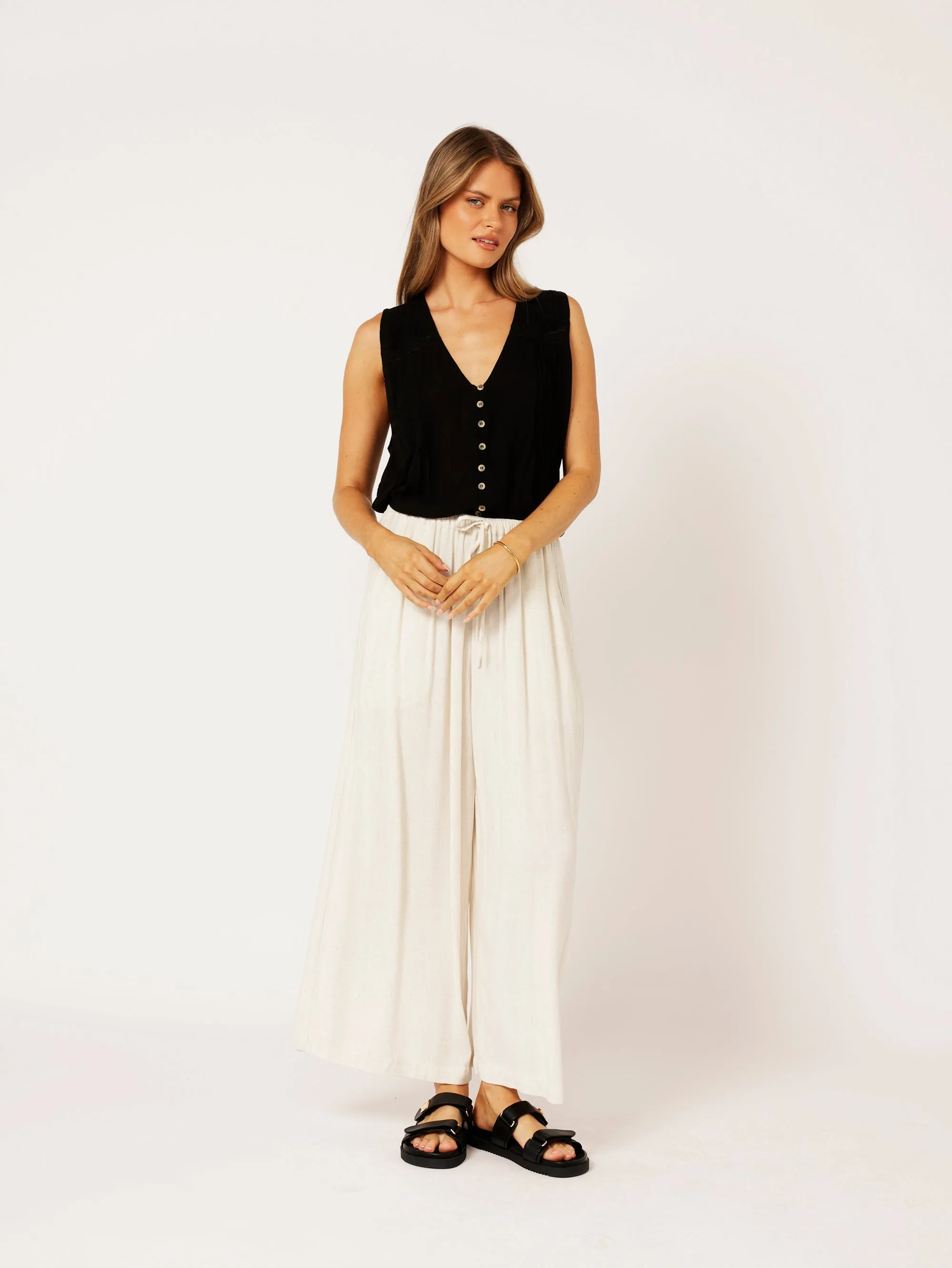 Camilla Top (Sleeveless) | Black