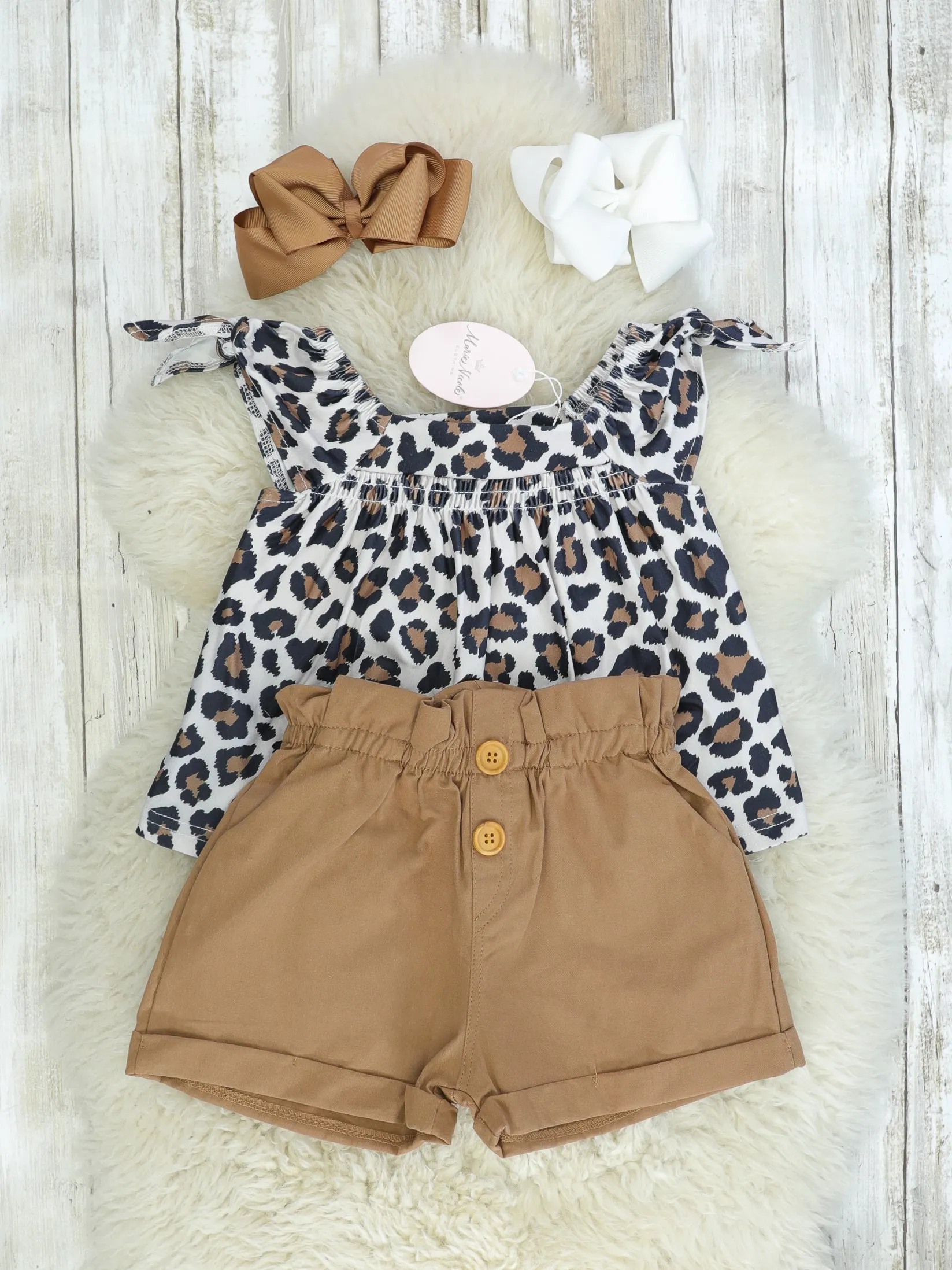 Leopard Top & Paperbag Shorts Outfit