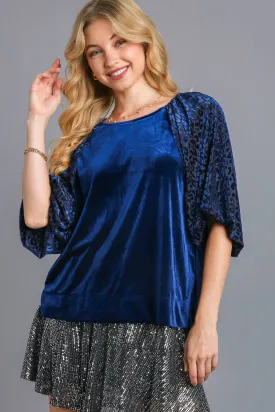 MQTIME  -  Round Neck Leopard Balloon Sleeve Velvet Top