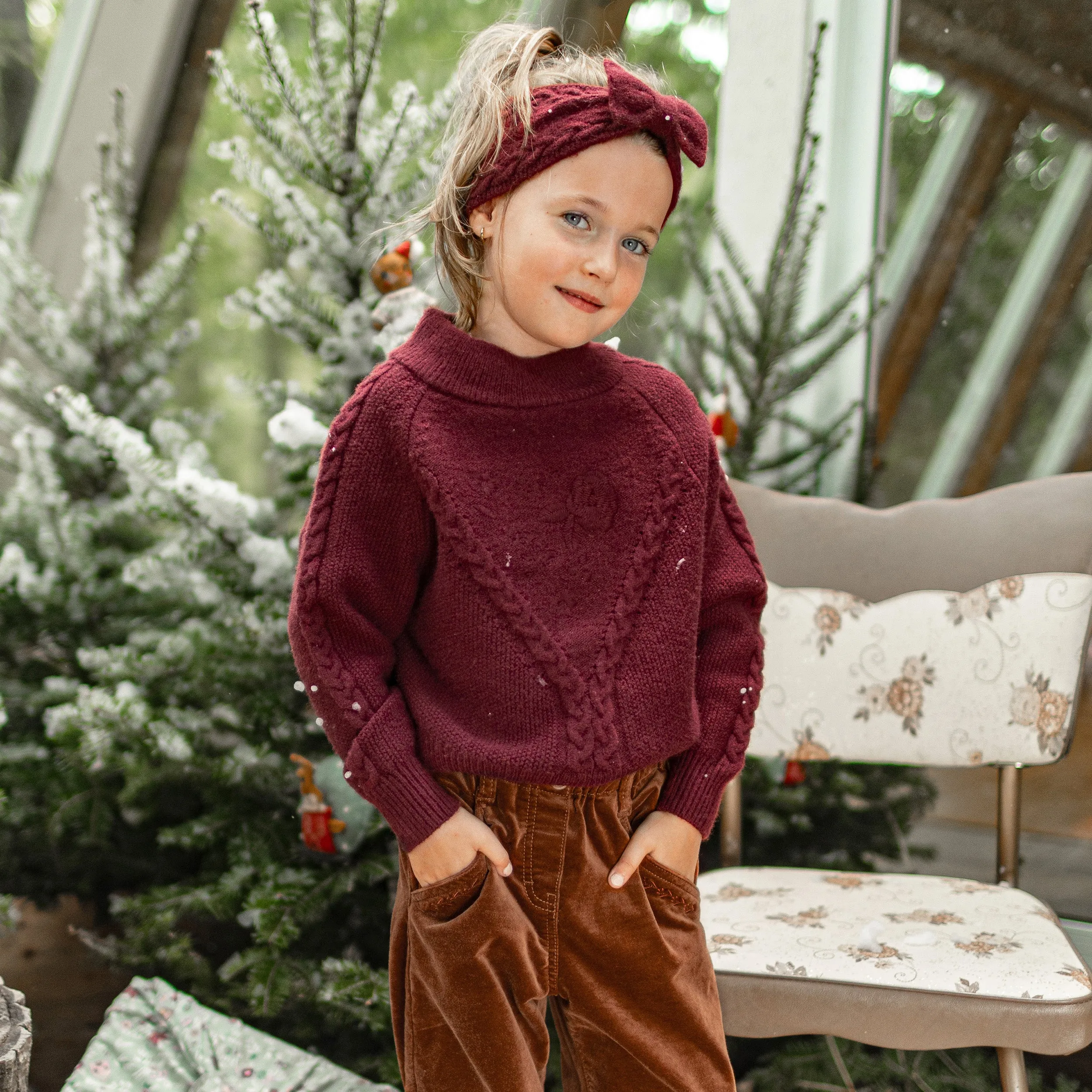 Pantalon marron à jambes larges en velours côtelé, enfant || Brown wide leg pants in corduroy, child