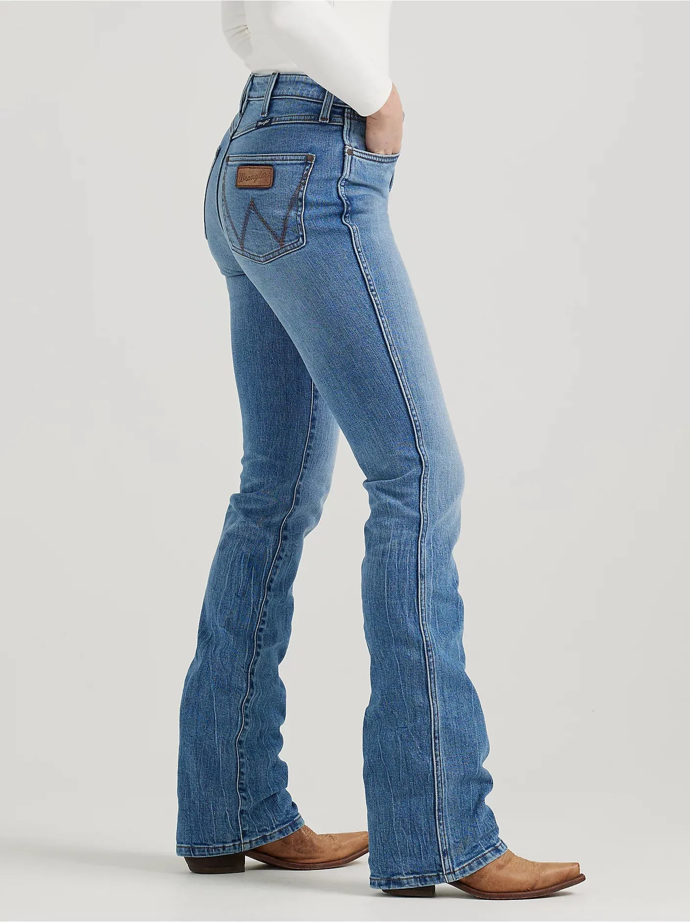 Wrangler Ladies Retro Bailey High Rise Boot Cut Jean - Kelly/Light Wash - 112356680